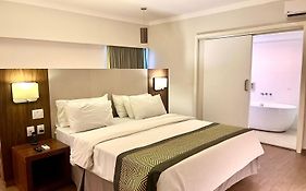 Oasis Plaza Hotel